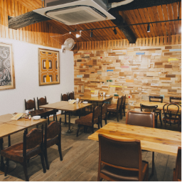 バーカウンターあり